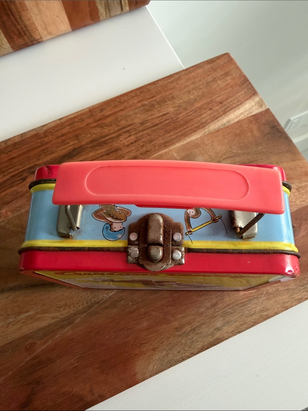 Vintage Curious George Small Metal Lunchbox Snack Bag - Picture 3 of 7